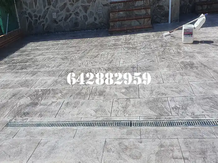 Obra de hormigón impreso en Cee