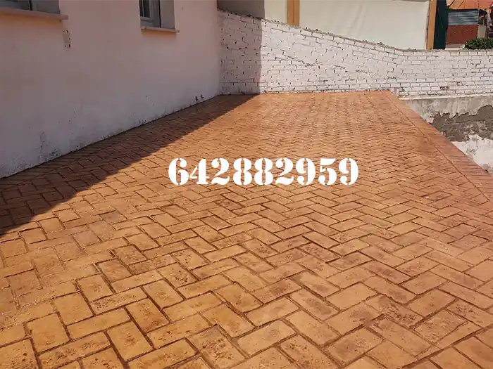 Obra de hormigón impreso en Riveira ( Ribeira )